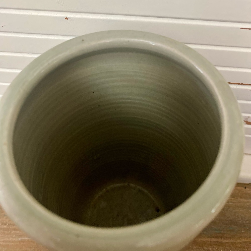 Handmade stoneware vase - Picture 9 of 12